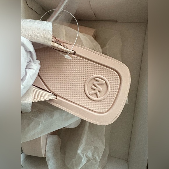 Michael Kors Glitter Chain Mesh Platform Sandals Size 9 Rose Gold - Picture 15 of 16